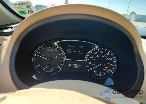 2015 Nissan Altima 2.5 z USA, uszkodzony, nr VIN 1N4AL3AP5FC104831